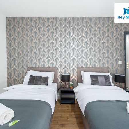 Five Bedroom Spacious Modern House By Keysleeps Short Lets Workington Lake District Beach Ngoại thất bức ảnh