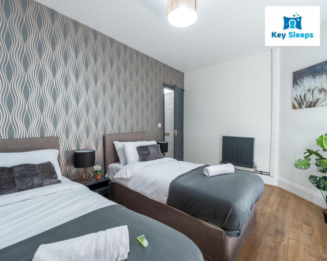 Five Bedroom Spacious Modern House By Keysleeps Short Lets Workington Lake District Beach Ngoại thất bức ảnh