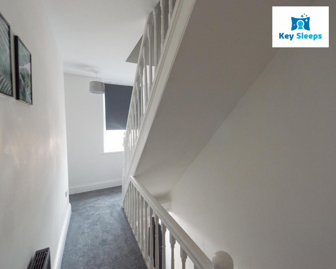 Five Bedroom Spacious Modern House By Keysleeps Short Lets Workington Lake District Beach Ngoại thất bức ảnh