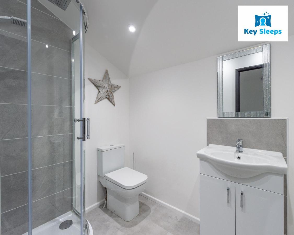 Five Bedroom Spacious Modern House By Keysleeps Short Lets Workington Lake District Beach Ngoại thất bức ảnh