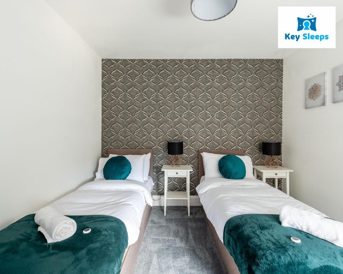 Five Bedroom Spacious Modern House By Keysleeps Short Lets Workington Lake District Beach Ngoại thất bức ảnh