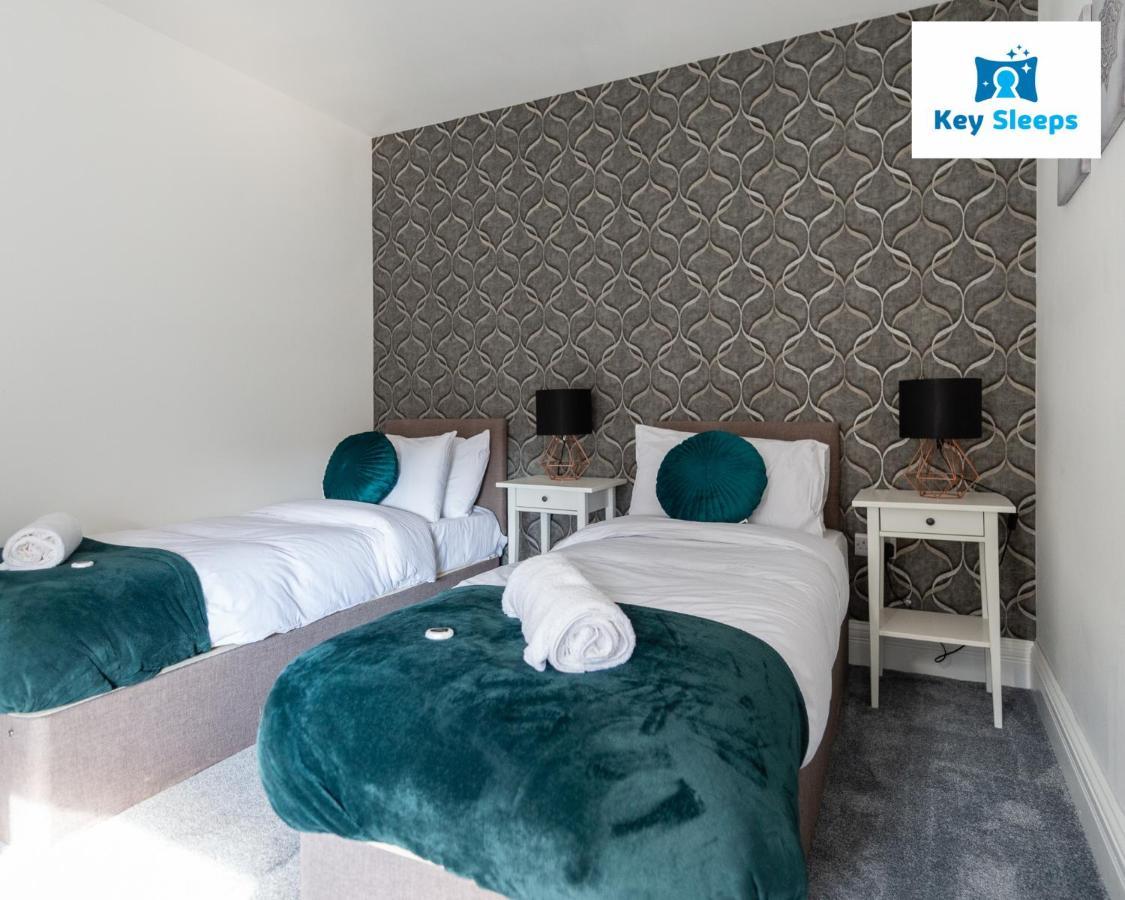 Five Bedroom Spacious Modern House By Keysleeps Short Lets Workington Lake District Beach Ngoại thất bức ảnh